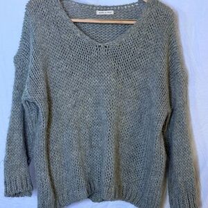 Elegant Gray Women's Sweater by [Brand]